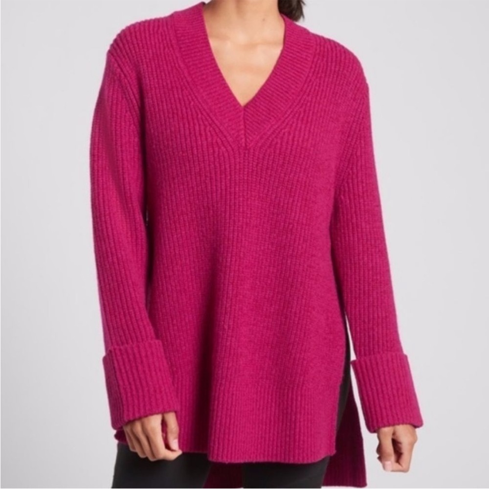 Athleta Shasta V-Neck Oversized Pink Knit Sweater Women’s Size Medium